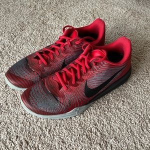 Nike Kb Mentality 2 Size 12